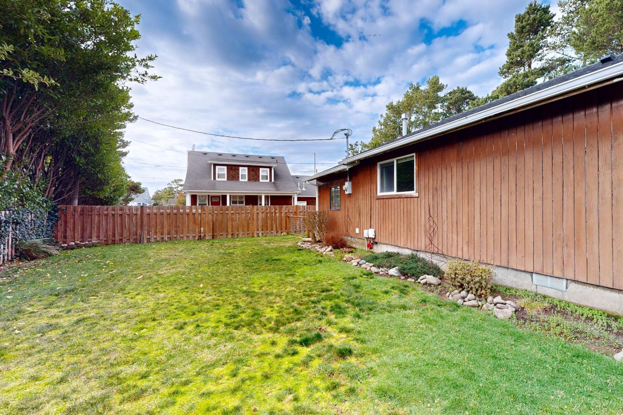 2 Bed 1 Bath Vacation Home In Seaside Exterior photo